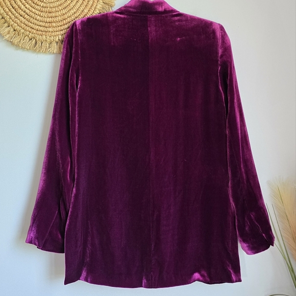 ZARA, New, Luxe Purple Velvet Rhinestone Button Oversized Blazer, Size Small - Picture 8 of 13